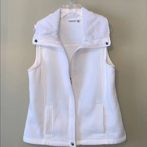 NWOT croft&barrow white button and zipper vest